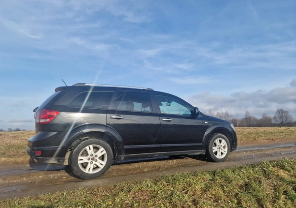 Fiat Freemont cena 47500 przebieg: 232000, rok produkcji 2012 z Jasło małe 172